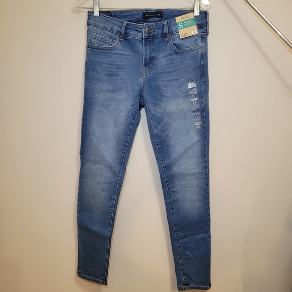 Areo Premium Seriously Stretchy Low Rise Jegging - Picture 2 of 6